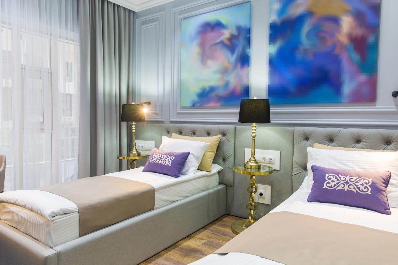 Qonaq Hotel Астана Экстерьер фото